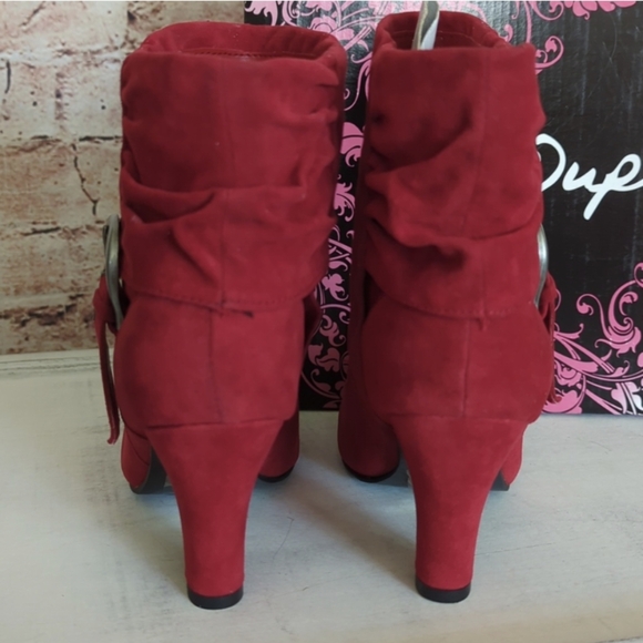 QUPID RED SUEDE PU WOMEN'S BOOTIES - Picture 4 of 8